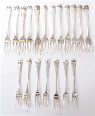 Lot 276 - Matched set of 18th century Hanovarian pattern, three-pronged table and dessert forks.
