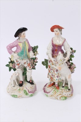 Lot 121 - A pair of Derby figures of a shepherd and shepherdess, circa 1770
