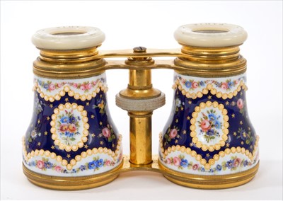 Lot 789 - Late 19th century French enamelled opera glasses