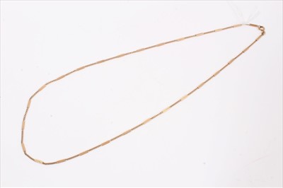 Lot 55 - 9ct rose gold trace chain interspaced with rectangular links