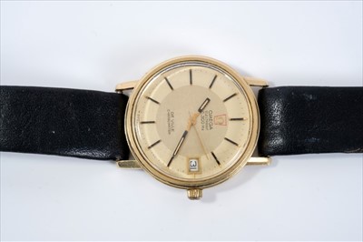 Lot 556 - 1970s Omega Electronic 300Hz De Ville Chronometer wristwatch in gold plated case on leather strap