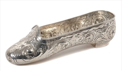Lot 336 - 19th century Continental silver posy holder in the form of a lady's slipper.