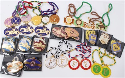 Lot 804 - Good collection of enamel racing badges comprising: Fontwell Park 2000, 2001 (x2) and 2002 (x3). Exeter 2012-2017 (6). Haldon Race Club 2003, 2008-2012. Uttoxeter 2003 (x2). Bath 2002-2003. Fakenha...