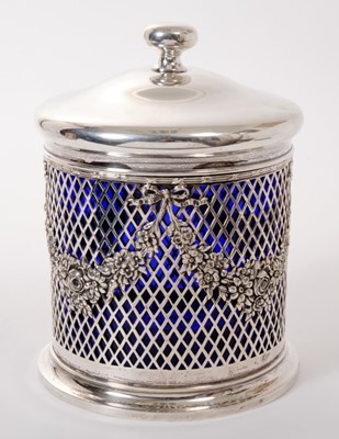 Lot 201 - American Silver Biscuit Barrel with blue glass liner, marked Sterling