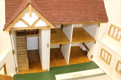 Lot 1351 - Good Quality contemporary Tudor style dolls house