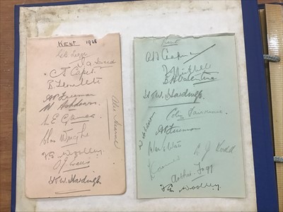 Lot 1179 - Autographs cricket selection mostly 1920s-1930s period