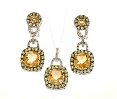 Lot 476 - Suite of 14ct gold citrine, peridot and diamond jewellery to include a pair of earrings and pendant