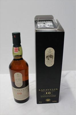 Lot 1898 - Whisky- Lagavulin, one bottle 16 years old, in box