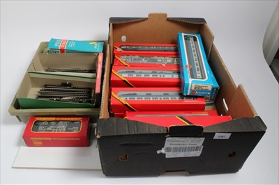 Lot 1367 - Railway Hornby 00 gauge selection, mostly boxed items including Eurostar set R1013, B R High Speed train set R789 plus other