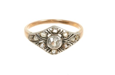Lot 427 - Antique Russian diamond ring