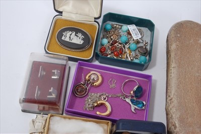 Lot 12 - Costume jewellery and silver backed dressing table items