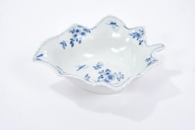 Lot 27 - Unusual large Worcester blue and white leaf shaped pickle dish, circa 1756, painted with the Pickle Leaf Daisy pattern, workman's mark to base, 15cm across