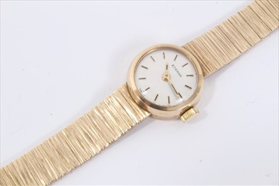 Lot 112 - Ladies 9ct Gold Eterna Wristwatch in original box