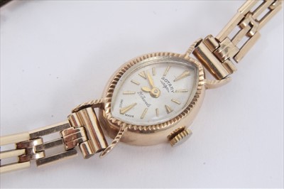 Lot 113 - Ladies Rotary 9ct gold cased wristwatch