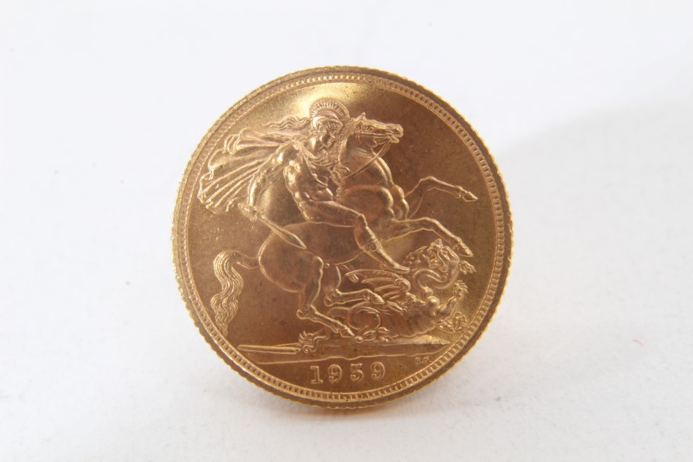 Lot 376 - G.B. Elizabeth II Gold Sovereign 1959 AU (1