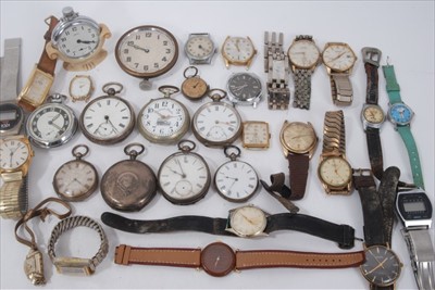 Lot 194 - Collection of silver pocket watches and other vintage watches