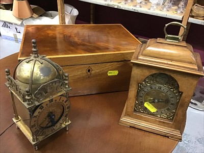 Lot 529 - Mantel clock and sundries