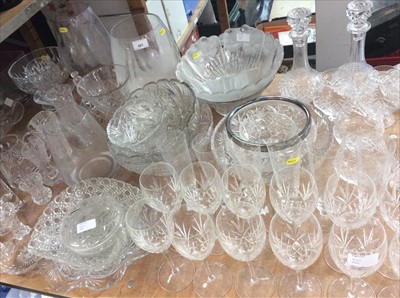 Lot 401 - Large quantity cut glass and other glassware