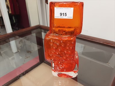 Lot 915 - Whitefriars tangerine drunken bricklayer vase designed by Geoffrey Baxter