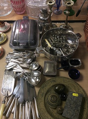 Lot 422 - Group silver plated ware