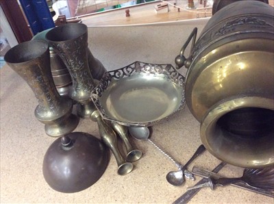 Lot 105 - Group silver plate and brass ware