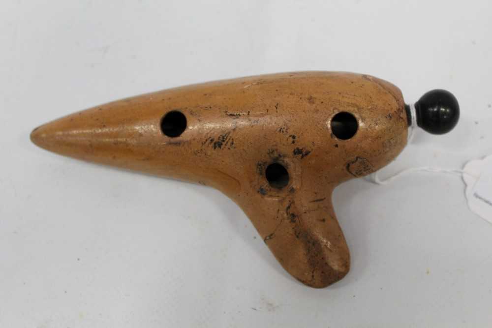 Lot 71 - Unusual French pottery Ocarina whistle stamped Fabricant E.Mezzetti Paris