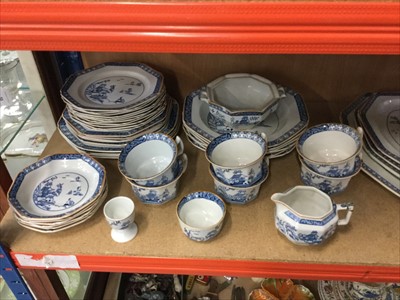 Lot 111 - Collection of Woods Ware dinner and tea ware