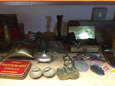 Lot 352 - Collection of sundries to include desk sets, tins, metalware and sundries