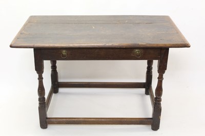 Lot 1312 - 18th century oak table