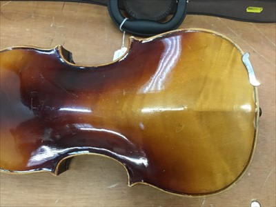 Lot 1778 - Old violin bearing a label - 'David Christian Hopl, Instrumentalia in Quittenbach, 1760' with a violin bow in case