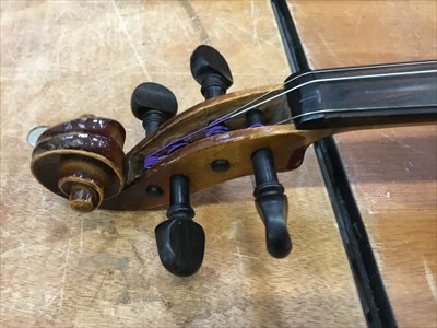 Lot 1778 - Old violin bearing a label - 'David Christian Hopl, Instrumentalia in Quittenbach, 1760' with a violin bow in case