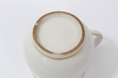 Lot 71 - Chelsea Derby custard cup and cover