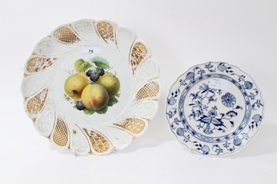 Lot 75 - Meissen fruit painted dish and a Meissen onion pattern plate