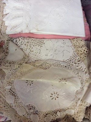 Lot 1699 - Quantity of vintage table linens, pillowcases, mats etc in two boxes.