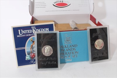 Lot 434 - G.B. The Royal Mint mixed silver proof coinage to include £2's x 111 Common Wealth Games' 1986 x 2, 300th Anniversary of Claim of Right (N.B. two coin set) 1989, 'Tercentenary of The Bank of Englan...