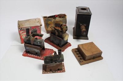 Lot 1390 - Mamod Minor No1 steam engine in original box plus others and a magic lantern