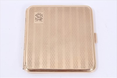 Lot 196 - Good quality 9ct gold cigarette case with engraved monogram and engine turned decoration