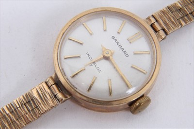 Lot 216 - Ladies Garrard 9ct gold cased wristwatch on 9ct gold textured bracelet