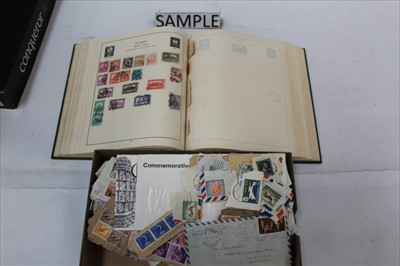 Lot 1029 - GB and World selection in album and loose including old Lincoln album with early USA salon and others