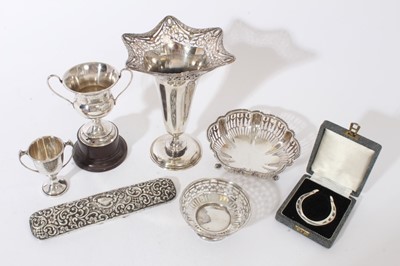 Lot 313 - Selection of late 19th and 20th century miscellaneous silver.