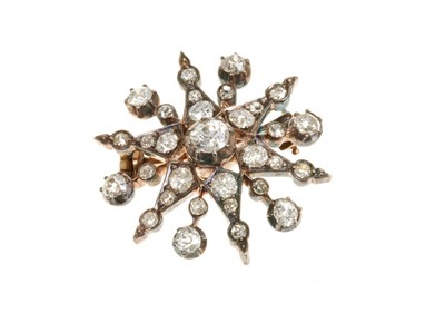 Lot 416 - Late Victorian diamond snowflake pendant/brooch