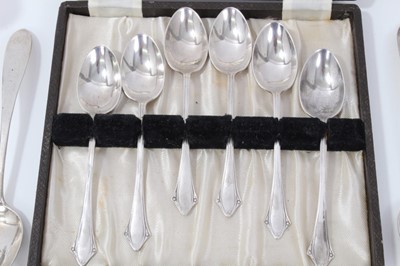 Lot 77 - Cased set of six silver teaspoons, other silver teaspoons and a silver cruet set