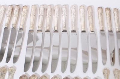 Lot 282 - Composite canteen of Silver Kings pattern cutlery.