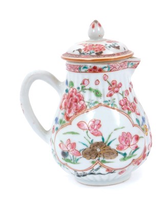 Lot 101 - 18th century Chinese famille rose fluted cream jug and cover, finely painted with flowers, 11cm height
