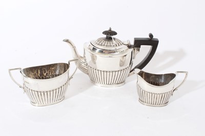 Lot 284 - Victorian silver bachelor's three piece tea set Sheffield 1894