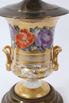 Lot 130 - A pair of Coalport vases, circa 1815-20, now mounted as table lamps