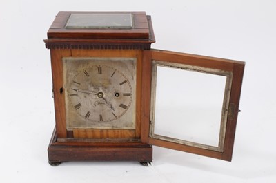 Lot 651 - A fine Parkinson & Frodsham library clock