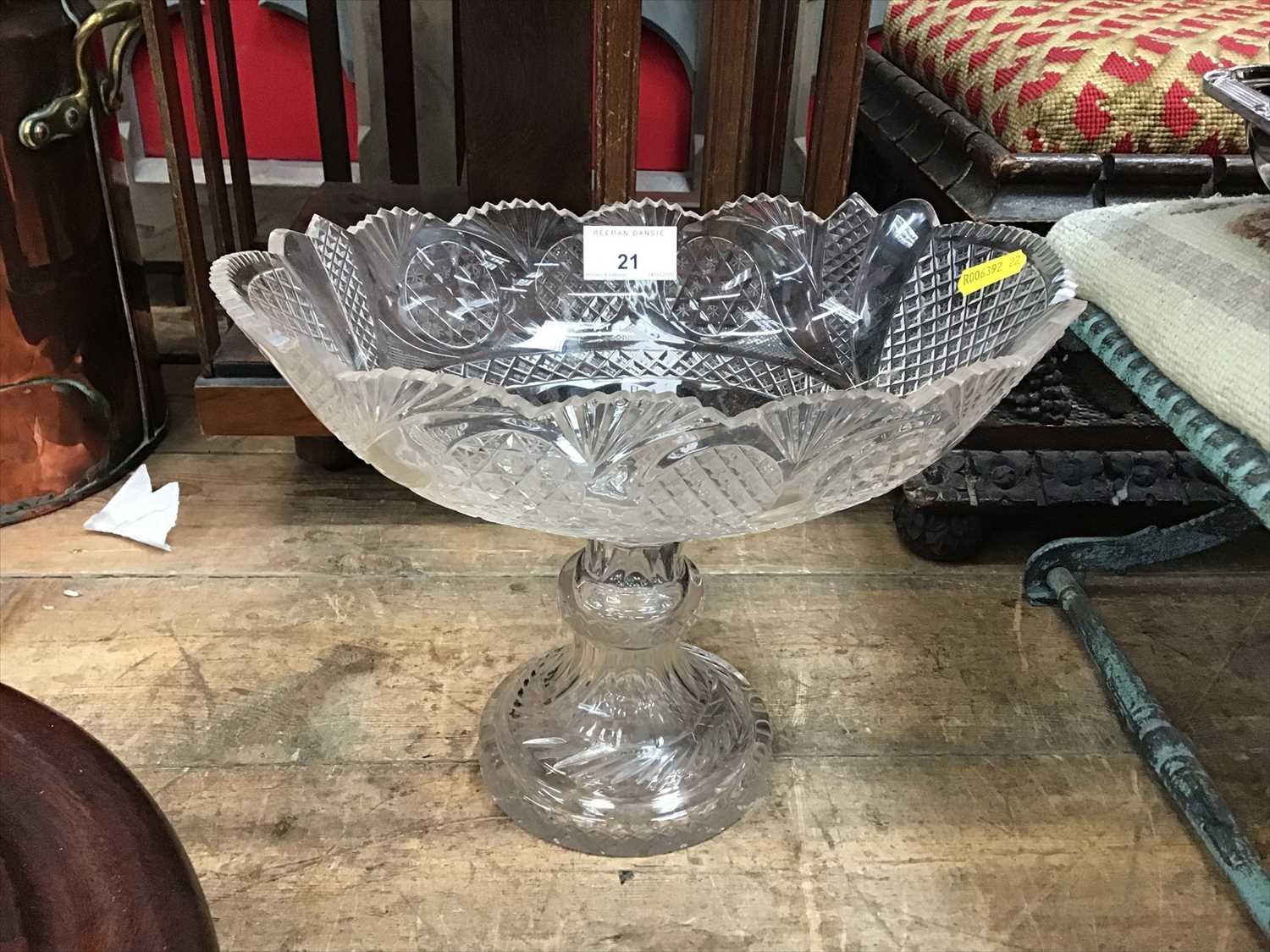 Lot 21 - Late Victorian cut glass pedestal bowl