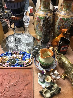Lot 363 - Collection of oriental ceramics, glass etc