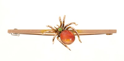 Lot 490 - Gold spider bar brooch